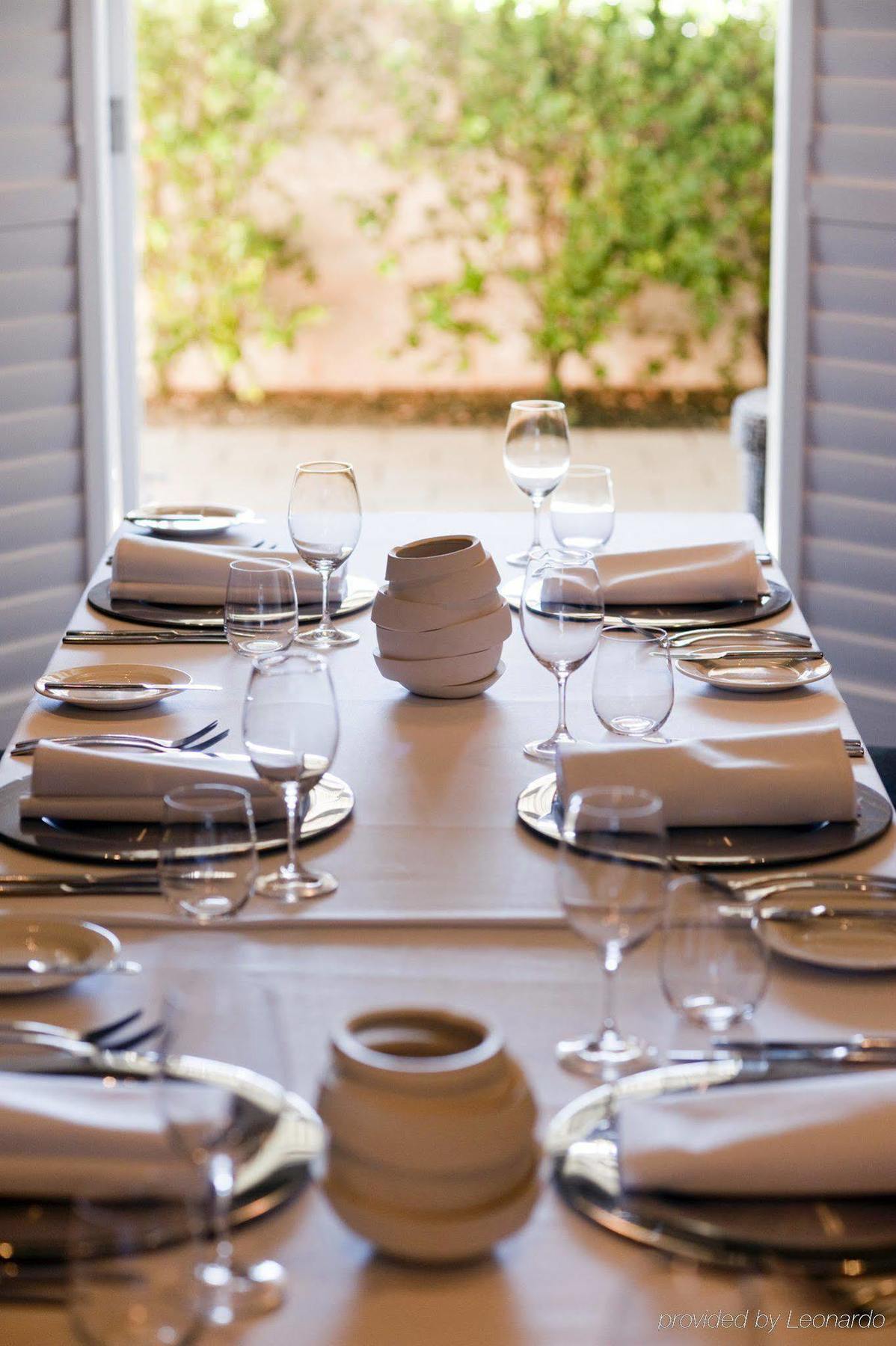 The Louise Villa Marananga Restaurant foto